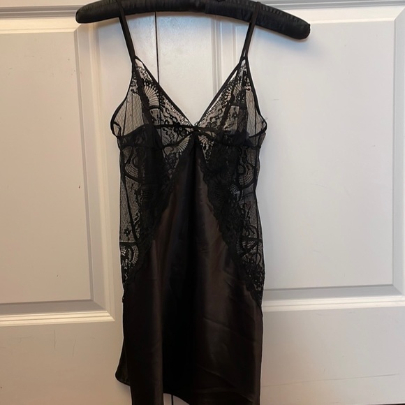 Sexy satin and lace slip new without tags - Picture 10 of 14